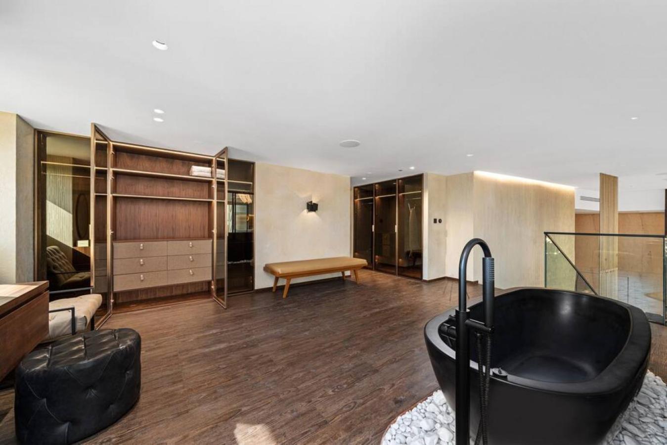Luxury Duplex - 2 Bedroom - Marina Jbr Apartment *